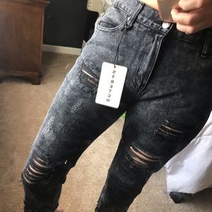 Litz distressed denim